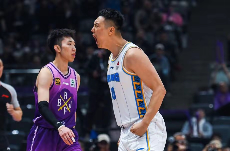 开云中国-尤文图斯观众热烈欢呼！，Doinb迎来七赛季出色发挥气势如虹延续-开云中国